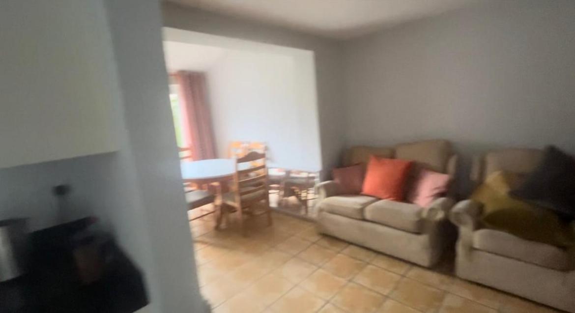 Lilas Bangor Ni Dış mekan fotoğraf